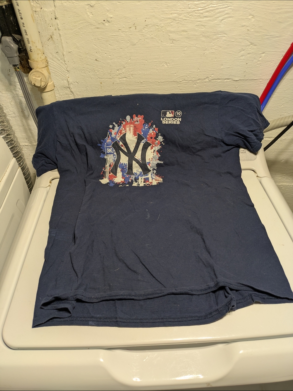 Majestic Navy New York Yankees London Series Short Sleeve Tee